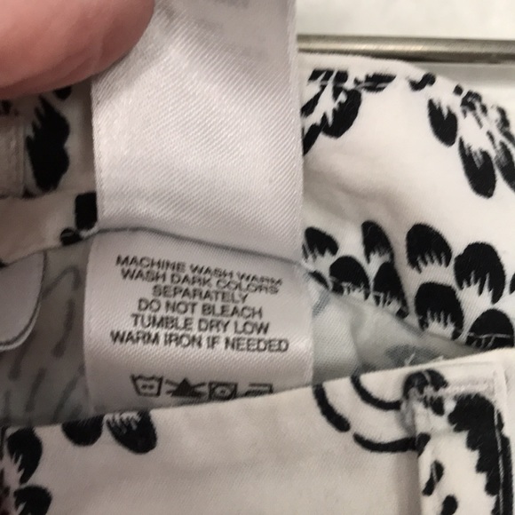 LIZ CLAIBORNE VILLAGER ANKLE LENGTH PANTS SIZE 14 NWOT EXCELLENT CONDITION! - Picture 5 of 6